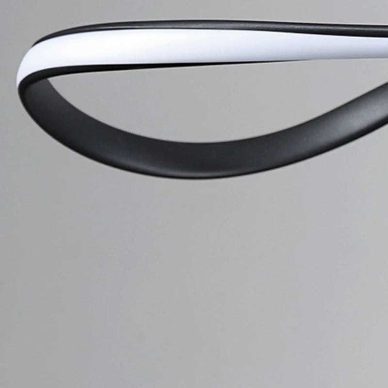 S2d37c829f2ea4817804b3323cc5a9ea7q